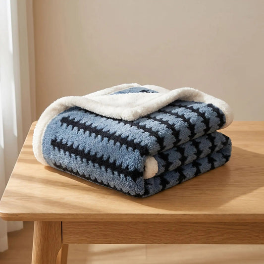 Couverture de Camping | Polaire Ultra-Douce 200x230cm - Camping Aventurier